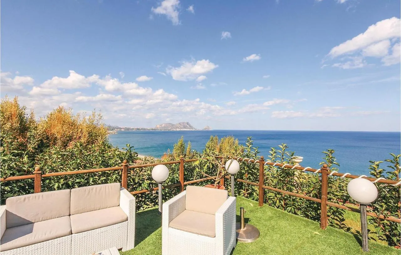 Villa Oceania Mandra Capreria 0*,