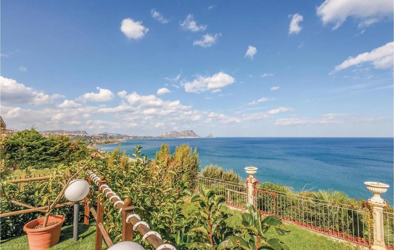 Villa Oceania Holiday home Mandra Capreria