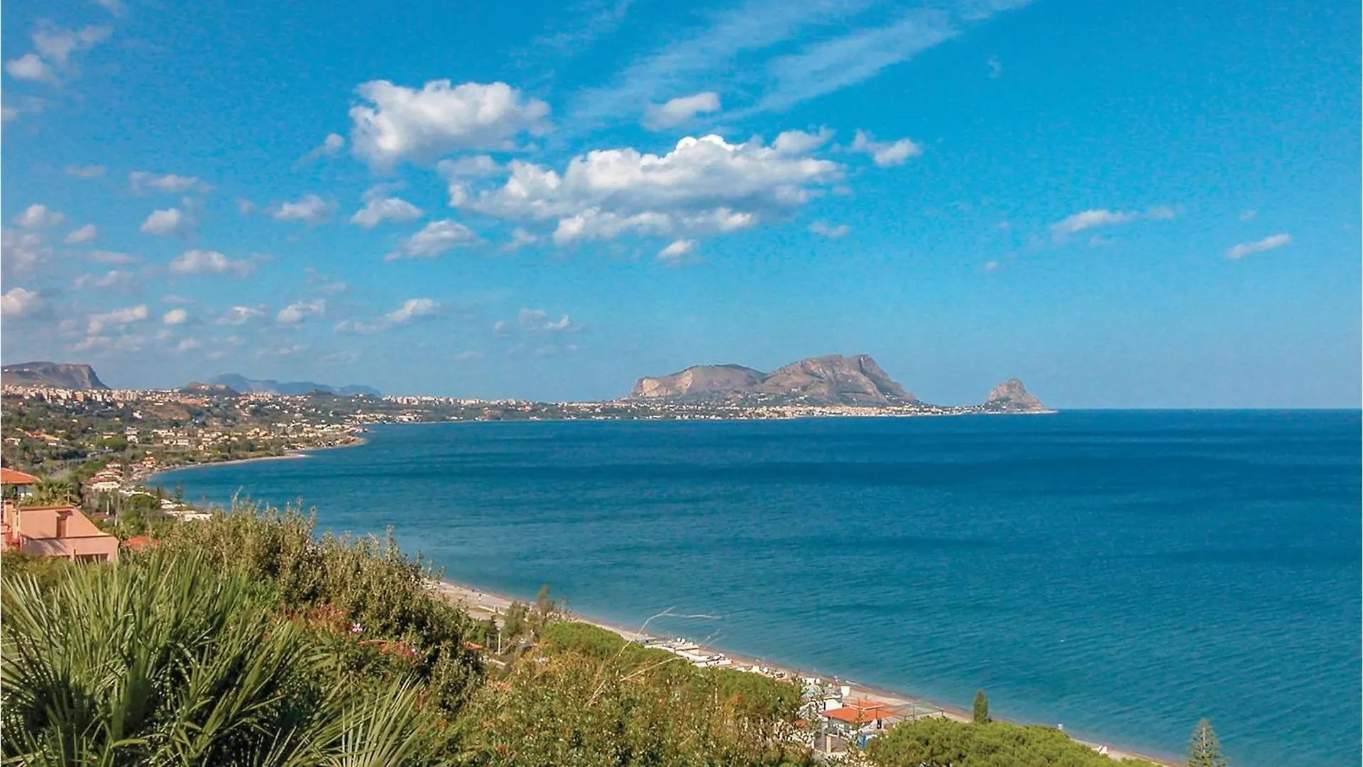 Villa Oceania contacts